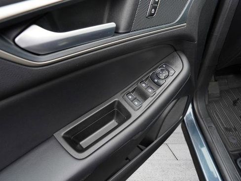 Certified 2024 Ford Edge SEL w/ Convenience Package image 18