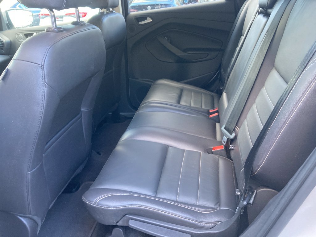 Used 2016 Ford Escape Titanium AWD/4WD image 32