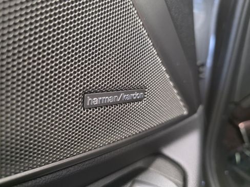 Used 2022 BMW M340i xDrive M340i xDrive image 16