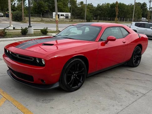 Used 2017 Dodge Challenger SXT w/ Blacktop Package image 2