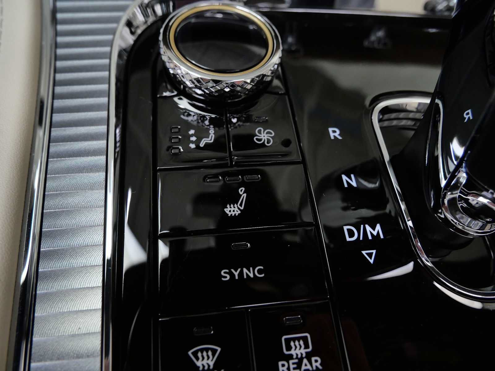 Used 2022 Bentley Continental GT AWD/4WD image 31
