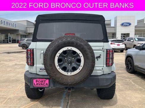 Used 2022 Ford Bronco Outer Banks AWD/4WD image 6