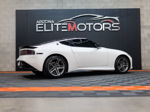 Used 2023 Nissan Z w/ Floor Mat Package RWD image 38