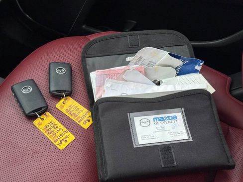 Used 2022 MAZDA CX-9 Carbon Edition image 27