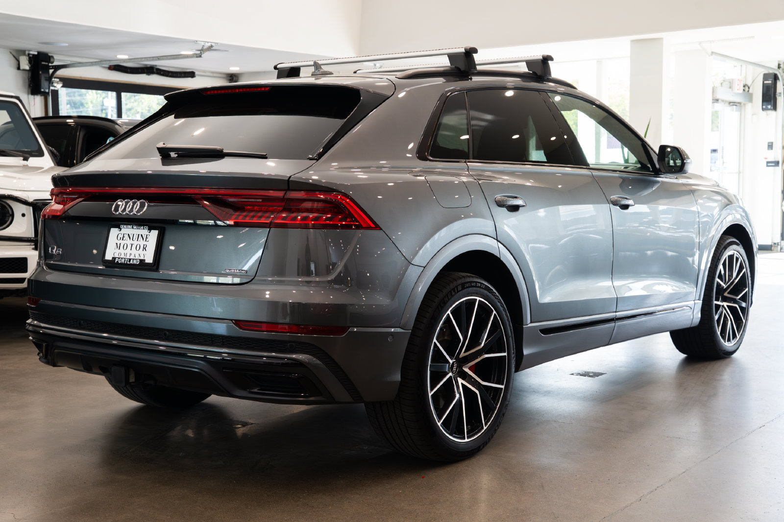 Used 2020 Audi Q8 Prestige w/ Prestige Package AWD/4WD image 4