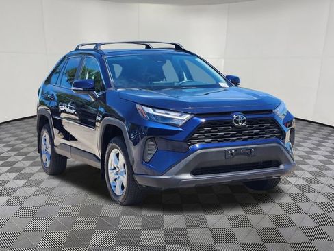 Used 2025 Toyota RAV4 XLE w/ Convenience Package image 2