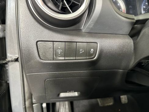 Certified 2023 Hyundai Kona SEL w/ Convenience Package image 19