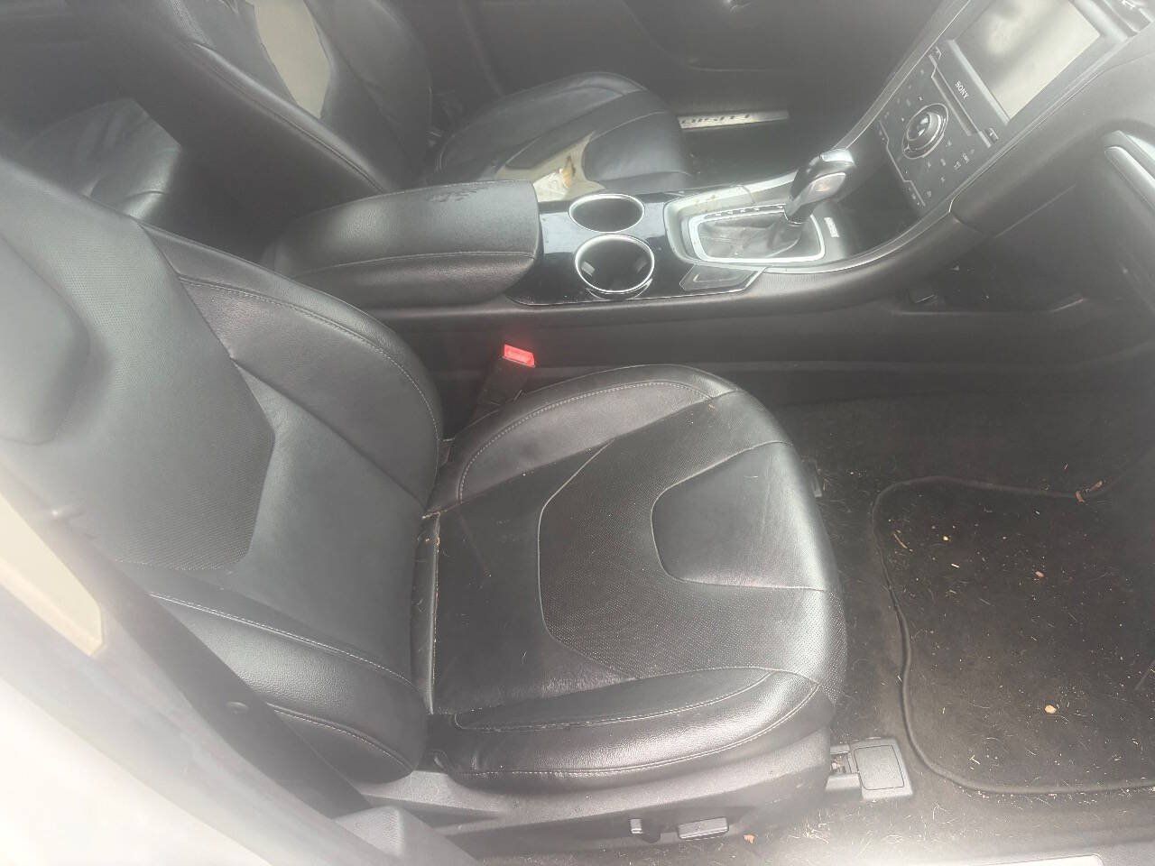 Used 2013 Ford Fusion Titanium FWD image 9