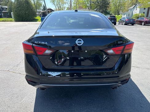 Used 2020 Nissan Altima 2.5 SR FWD image 4