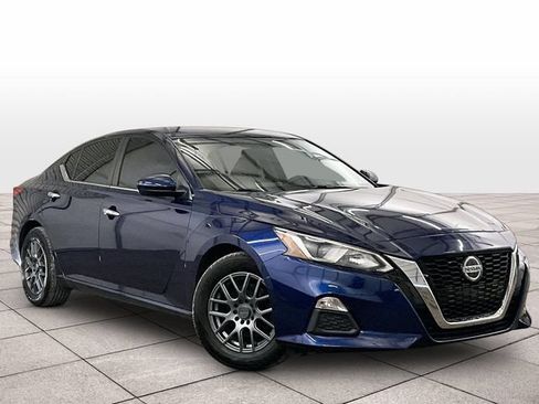 Used 2020 Nissan Altima 2.5 S FWD image 3