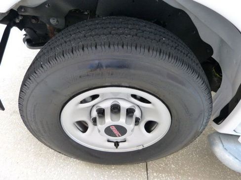 Used 2023 GMC Savana 2500 w/ Driver Convenience Package image 37