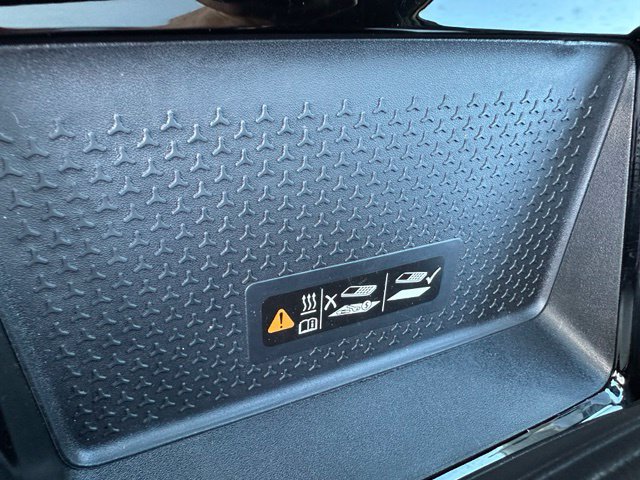 Used 2025 Chevrolet Blazer EV LT AWD/4WD image 25