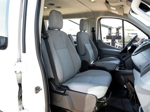 Used 2016 Ford Transit 350 XL image 30