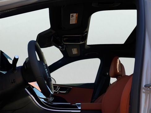 New 2026 Mercedes-Benz C 300 4MATIC Sedan image 40