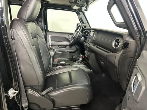 Used 2023 Jeep Wrangler Unlimited Sahara w/ Cold Weather Group image 28