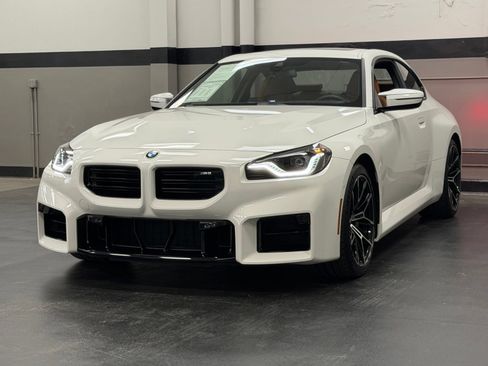 Used 2024 BMW M2 w/ Lighting Package RWD image 5