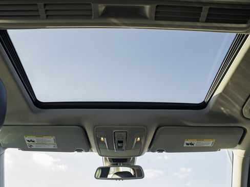 Used 2015 Mercedes-Benz ML 350 4MATIC image 32