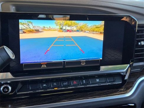 Used 2022 GMC Sierra 1500 Elevation image 15