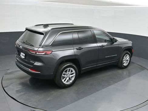 New 2026 Jeep Grand Cherokee Laredo X AWD/4WD image 30