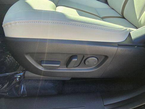 New 2026 MAZDA CX-90 Plug-In Hybrid w/ Premium Plus AWD/4WD image 17