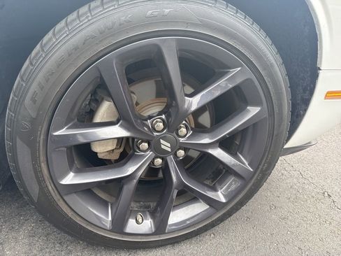 Used 2023 Dodge Challenger SXT w/ Blacktop Package image 4