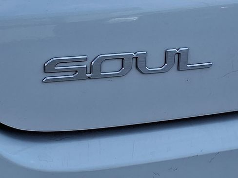 Used 2023 Kia Soul LX w/ Option Group 015 image 19