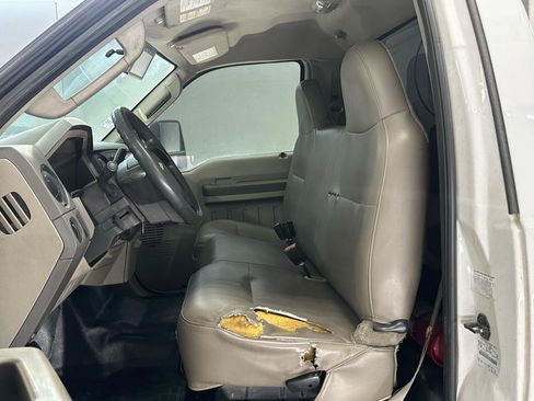 Used 2008 Ford F450 2WD Regular Cab Super Duty image 16