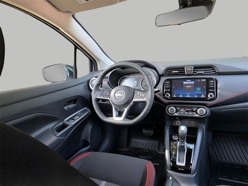 New 2025 Nissan Versa SR w/ Trunk Package image 10