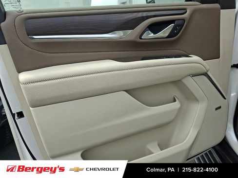 Certified 2022 GMC Yukon XL Denali w/ Max Trailering Package image 17