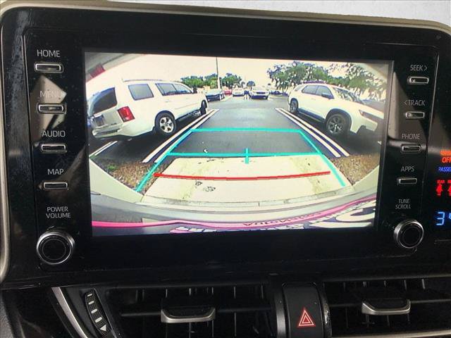 Used 2019 Toyota C-HR XLE FWD image 16
