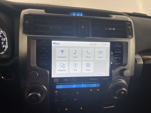 Used 2021 Toyota 4Runner Limited AWD/4WD image 66