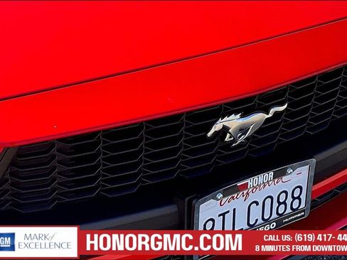Used 2025 Ford Mustang Convertible RWD image 33