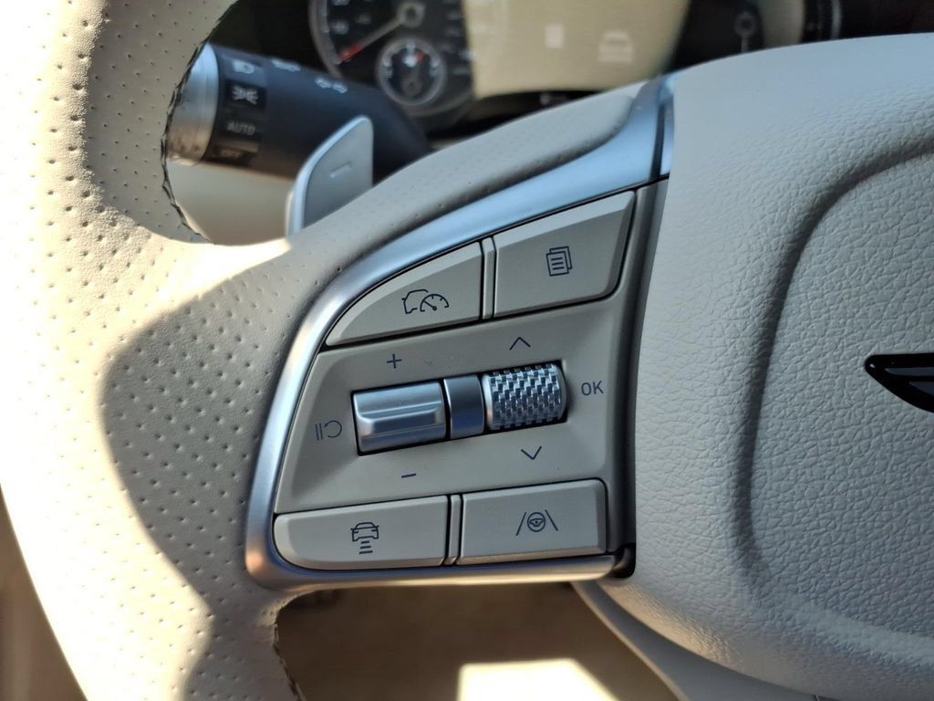 Used 2026 Genesis G70 2.5T Prestige RWD image 20