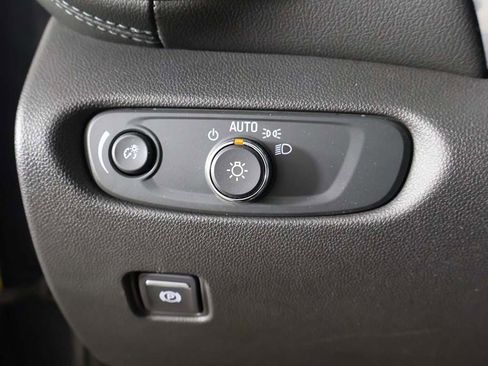 Used 2021 Chevrolet Blazer LT image 36