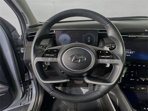 Used 2024 Hyundai Tucson Limited image 15