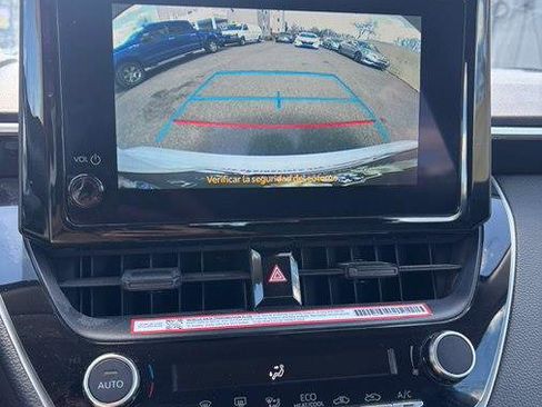 Used 2025 Toyota Corolla LE image 15