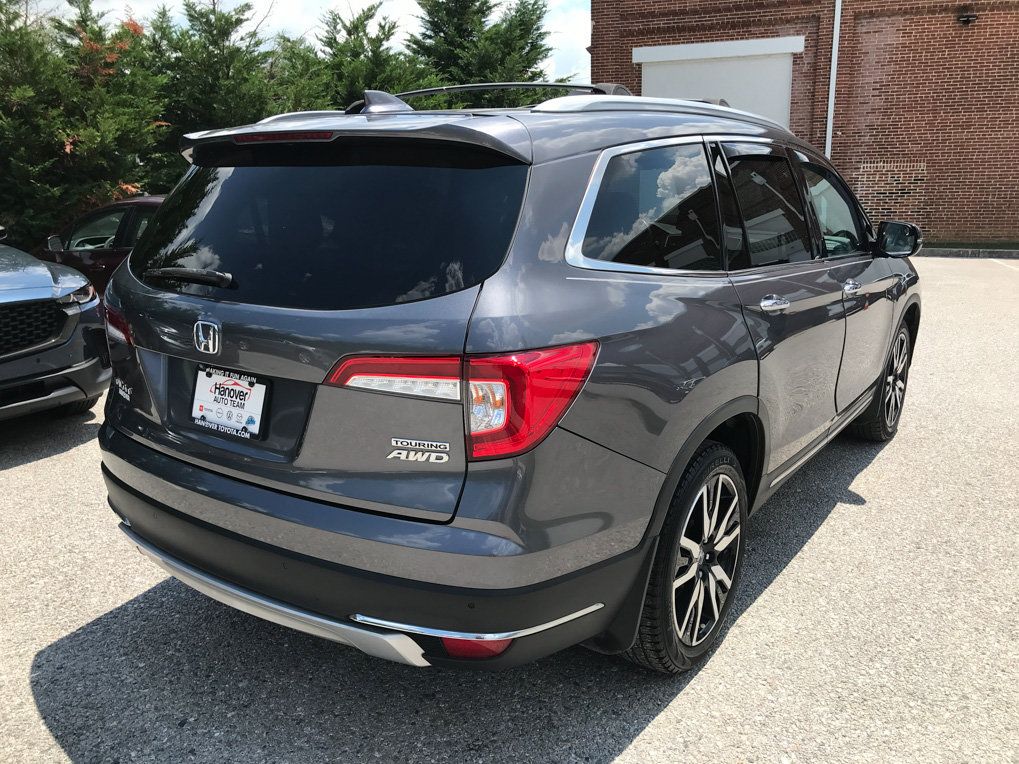 Used 2021 Honda Pilot Touring image 8