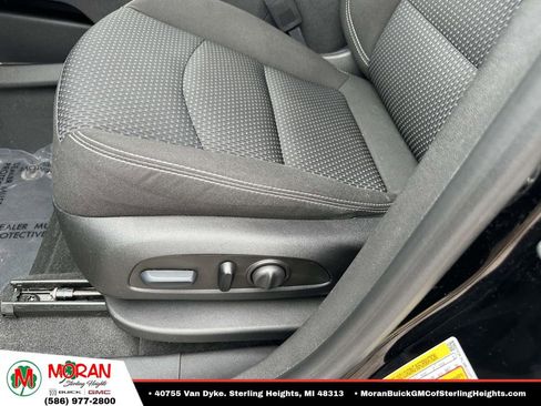 Certified 2023 GMC Terrain SLE w/ Driver Convenience Package FWD image 19