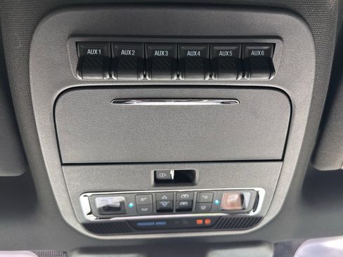 Used 2025 Ford F250 Platinum AWD/4WD image 28