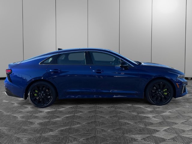 New 2027 Kia K5 GT FWD image 6
