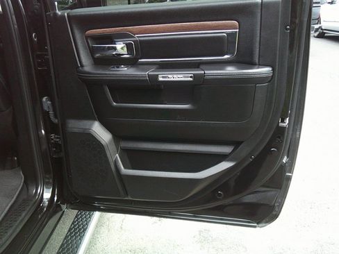 Used 2018 RAM 2500 Laramie w/ Snow Chief Group AWD/4WD image 27