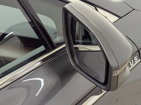 Used 2022 Lincoln Nautilus Reserve w/ Luxury Package image 20