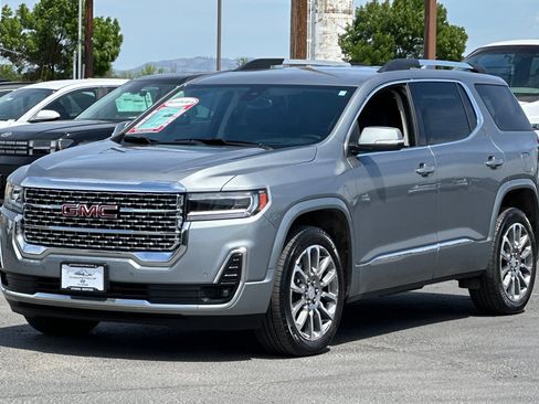 Used 2023 GMC Acadia Denali FWD image 8