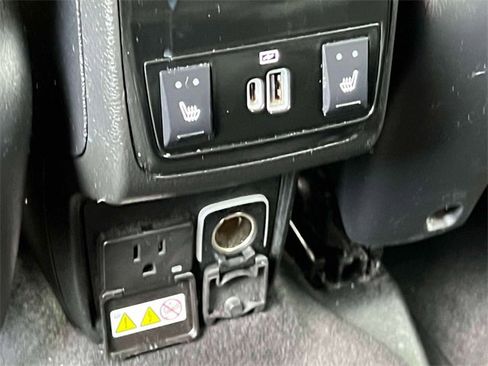 Used 2022 Jeep Compass Trailhawk w/ Trailhawk Elite Group image 18