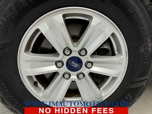 Used 2016 Ford F150 XLT image 9