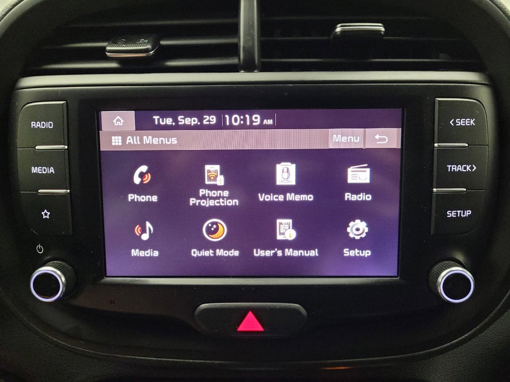 Used 2023 Kia Soul LX w/ Option Group 015 FWD image 25