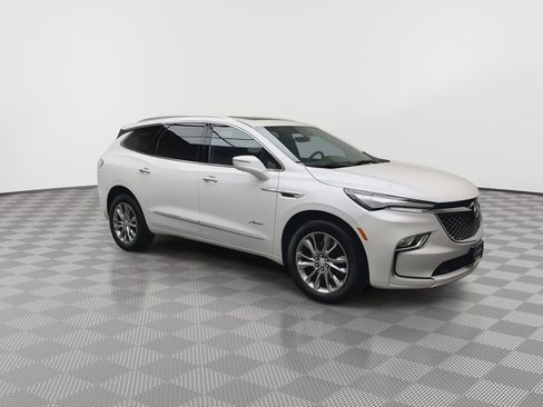 Certified 2024 Buick Enclave Avenir w/ Trailering Package, 5000 lbs. AWD/4WD image 40