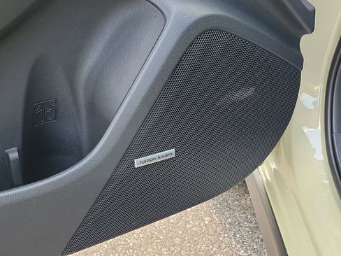 New 2026 Subaru Crosstrek 2.5i Limited AWD/4WD image 14