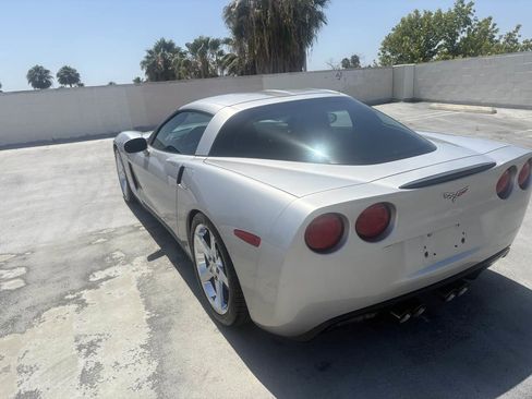 Used 2008 Chevrolet Corvette Coupe w/ Preferred Equipment Group RWD image 12