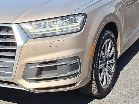 Used 2019 Audi Q7 2.0T Premium Plus w/ Premium Plus Package AWD/4WD image 9